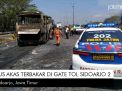 Video: Bus Akas Terbakar di Gate Tol Sidoarjo 2