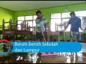 Video: Bersih-bersih Sekolah dari Lumpur