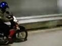Viral Video Kakek Pemotor Ngebut di Tol Pandaan-Malang