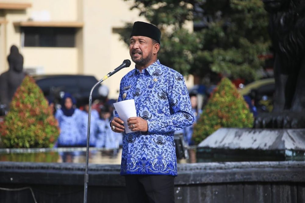 Bupati Ponorogo, Ipong Muchlissoni