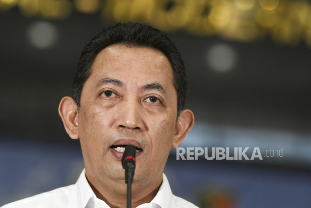 Komjen Pol Listyo Sigit Prabowo (Foto: ANTARA/Galih Pradipta via Republika)