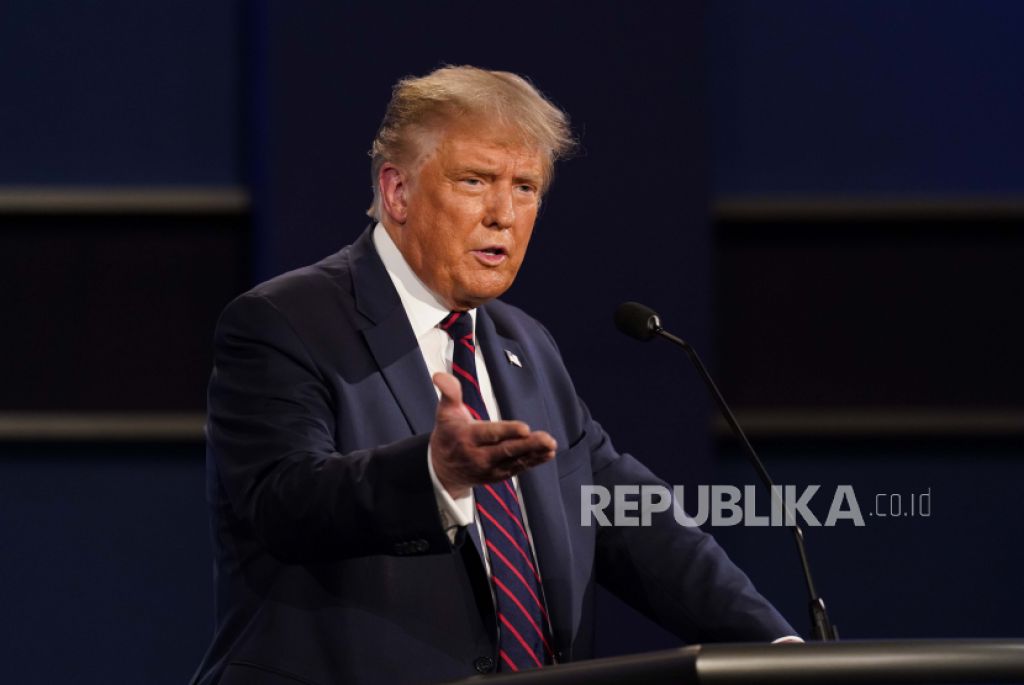 Presiden AS Donald Trump positif Covid-19 (Foto: AP/Patrick Semansky via Republika)