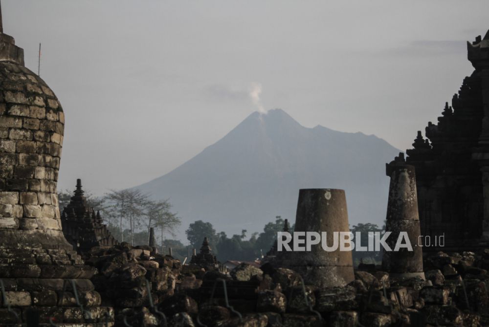 Gunung Merapi Kembali Meletus, Tinggi Kolom 1.500 Meter