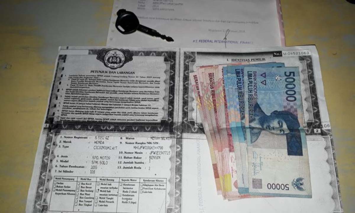 Debt Collector ini Gadaikan Motor Tarikan