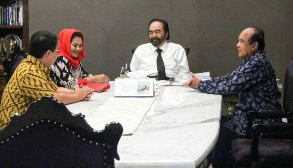 Cawagub Puti bertemu Ketum NasDem Surya Paloh.