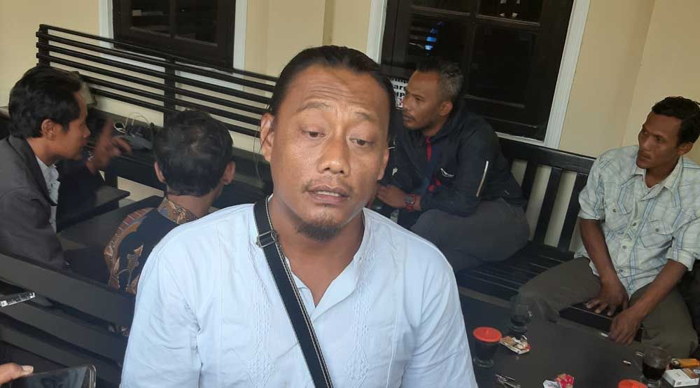Kakak korban, Andik Prasetyo