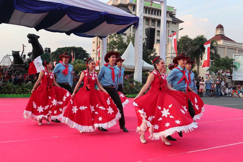Ponorogo International Mask and Folklore Festival 