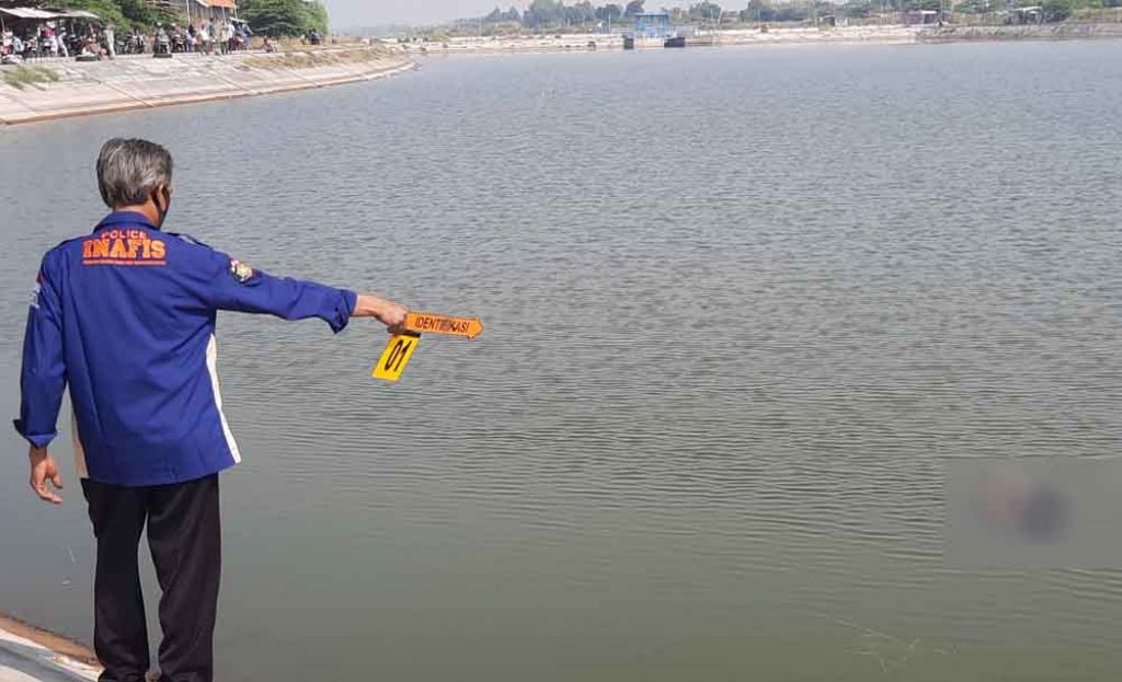 Mayat Pria dengan Tangan Terikat Tali Ditemukan di Waduk Mojokerto, Pembunuhan?