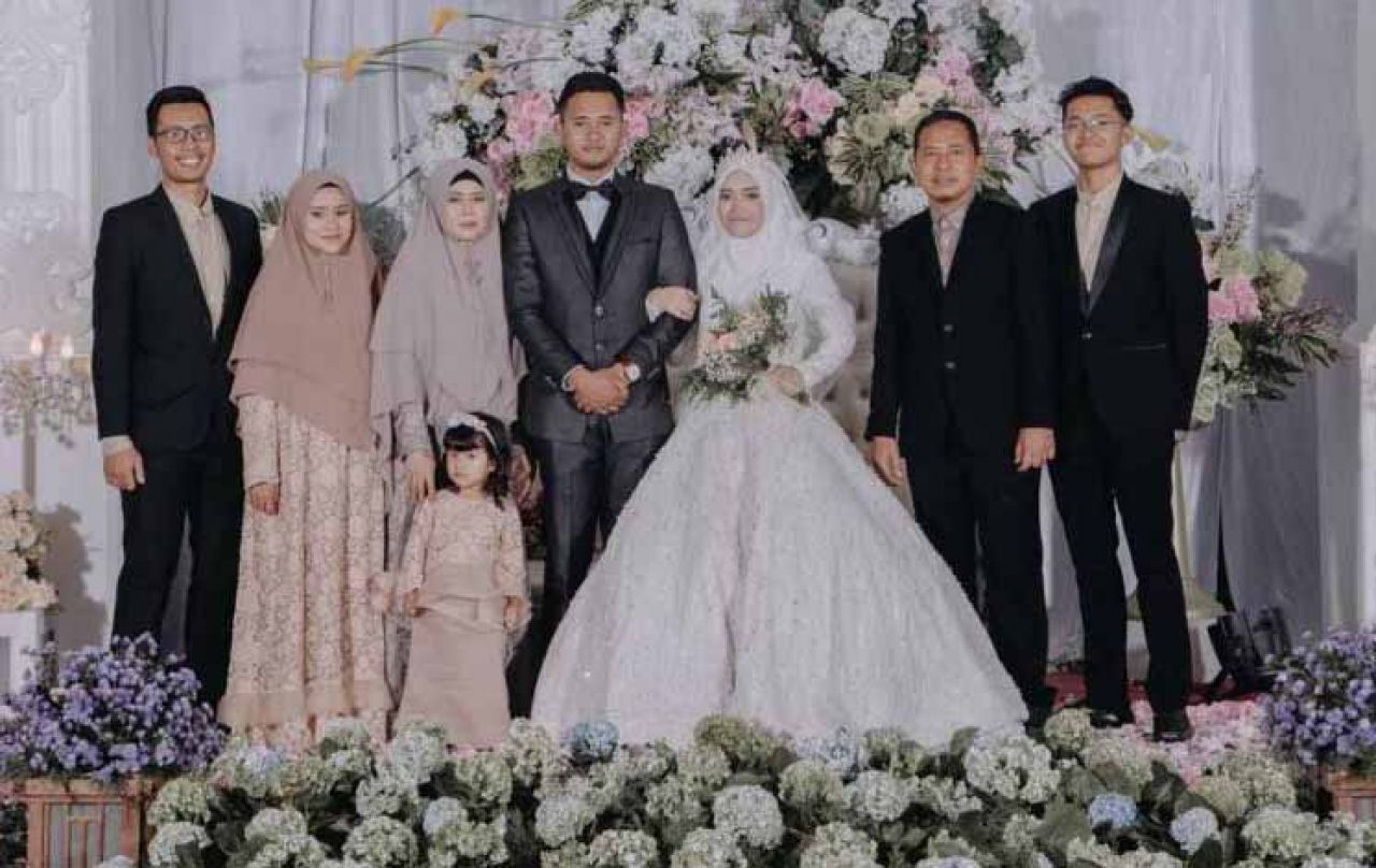 Chalid Bukhari dan keluarga (Foto: istimewa)