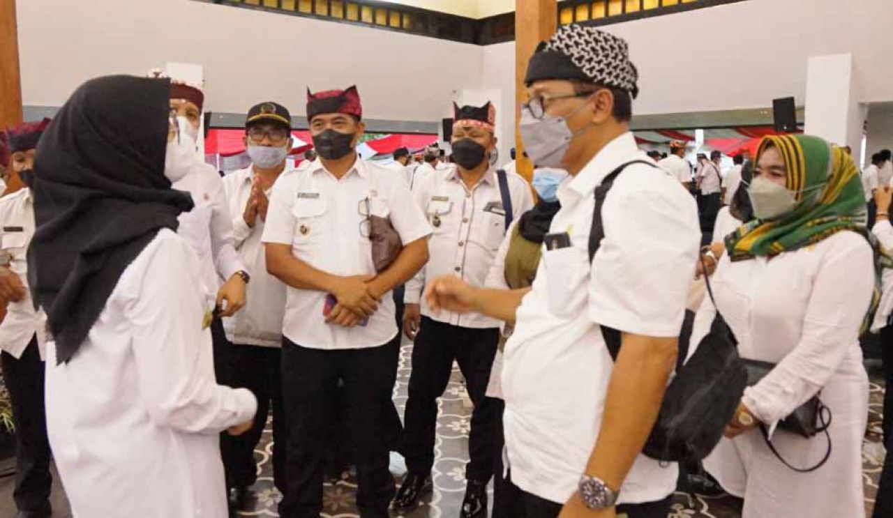 Bertemu Bupati Ipuk, Kades di Banyuwangi Komitmen Pacu Kinerja pada Masa Pandemi