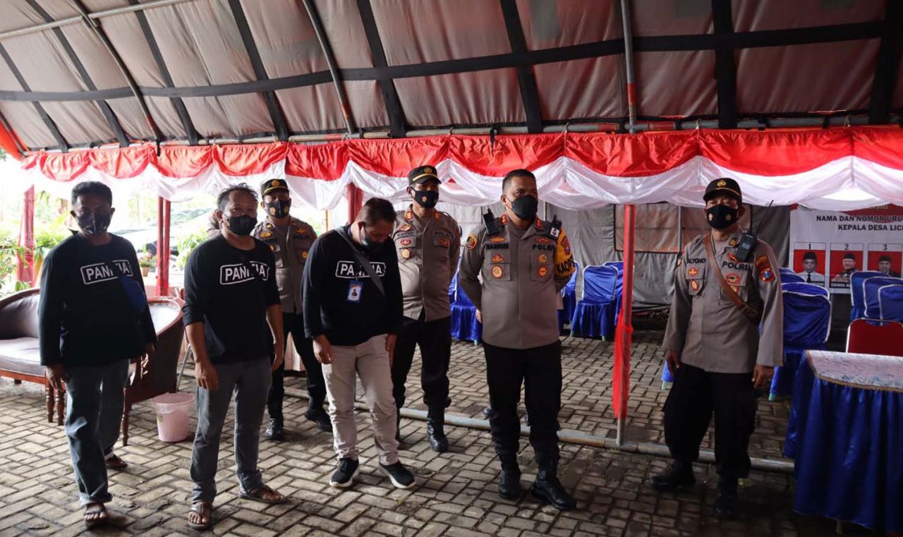 400 Polisi Amankan Pilkades Serentak 8 Desa di Banyuwangi