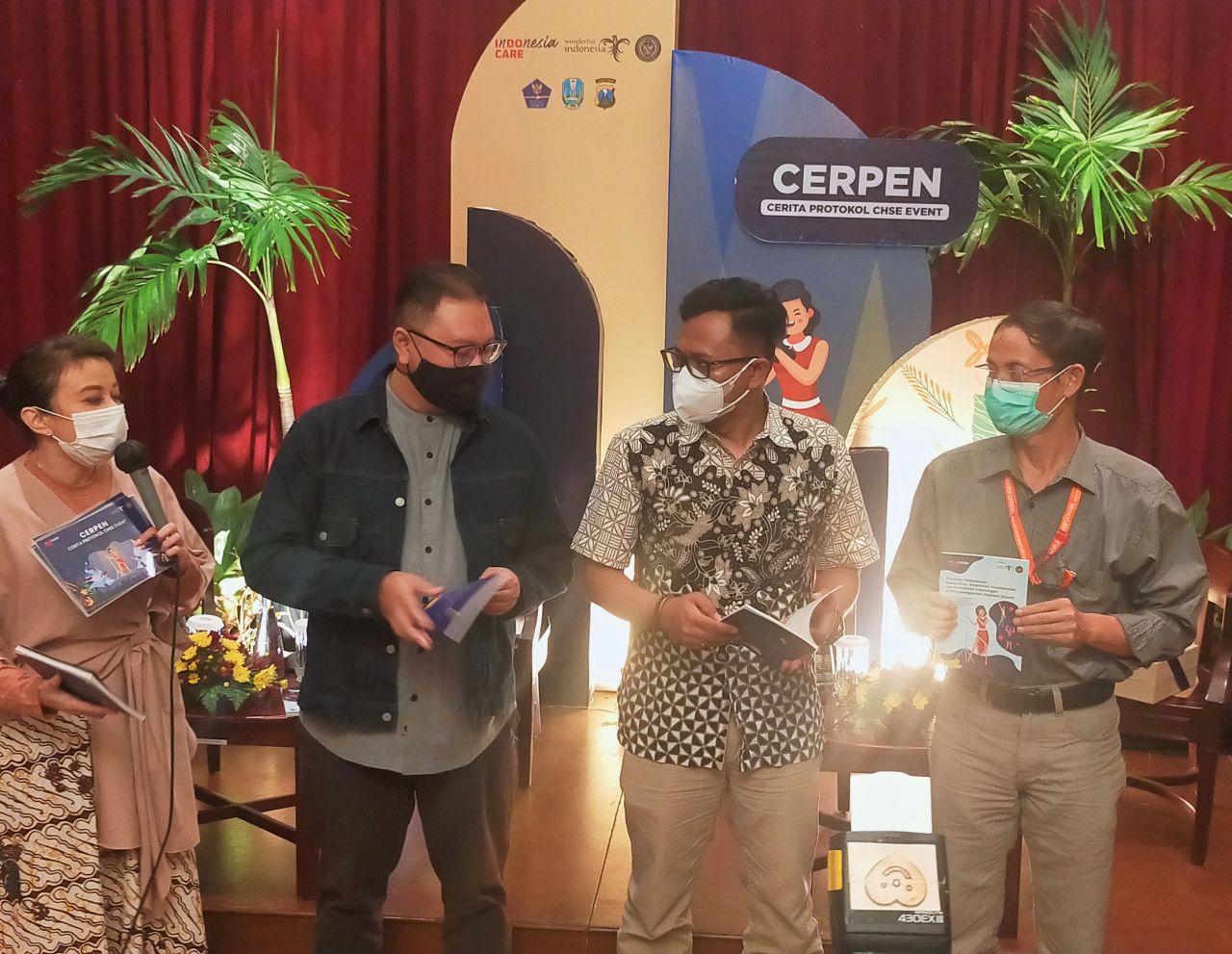 Kemenparekraf mensosialisasikan buku panduan Protokol Kesehatan (Prokes) CHSE  event.