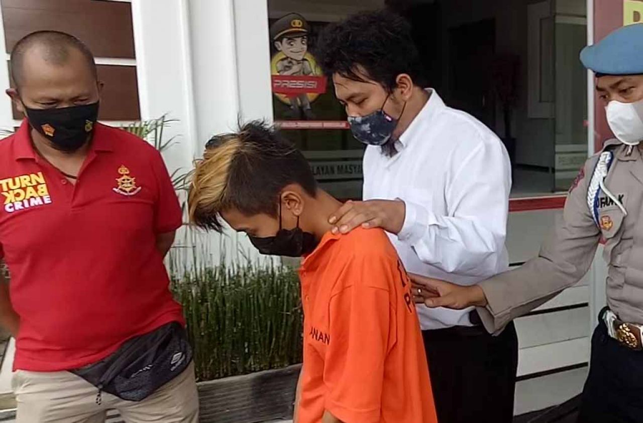 2 Pemuda Sadis Bacok Pemilik Warkop hingga Tewas, Polisi: Terpengaruh Obat Keras