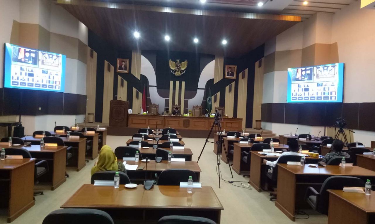 Rapat Pembahasan RAPBD Kabupaten Pasuruan 2022 (Foto: Moch Rois/jatimnow.com)