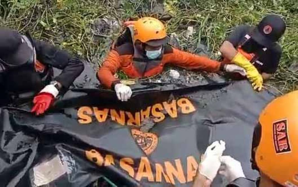 SAR evakuasi jasad bocah tenggelam di Sidoarjo