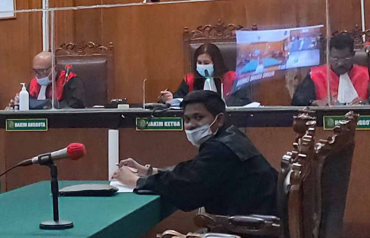 Sidang di PN Surabaya (Foto: istimewa)