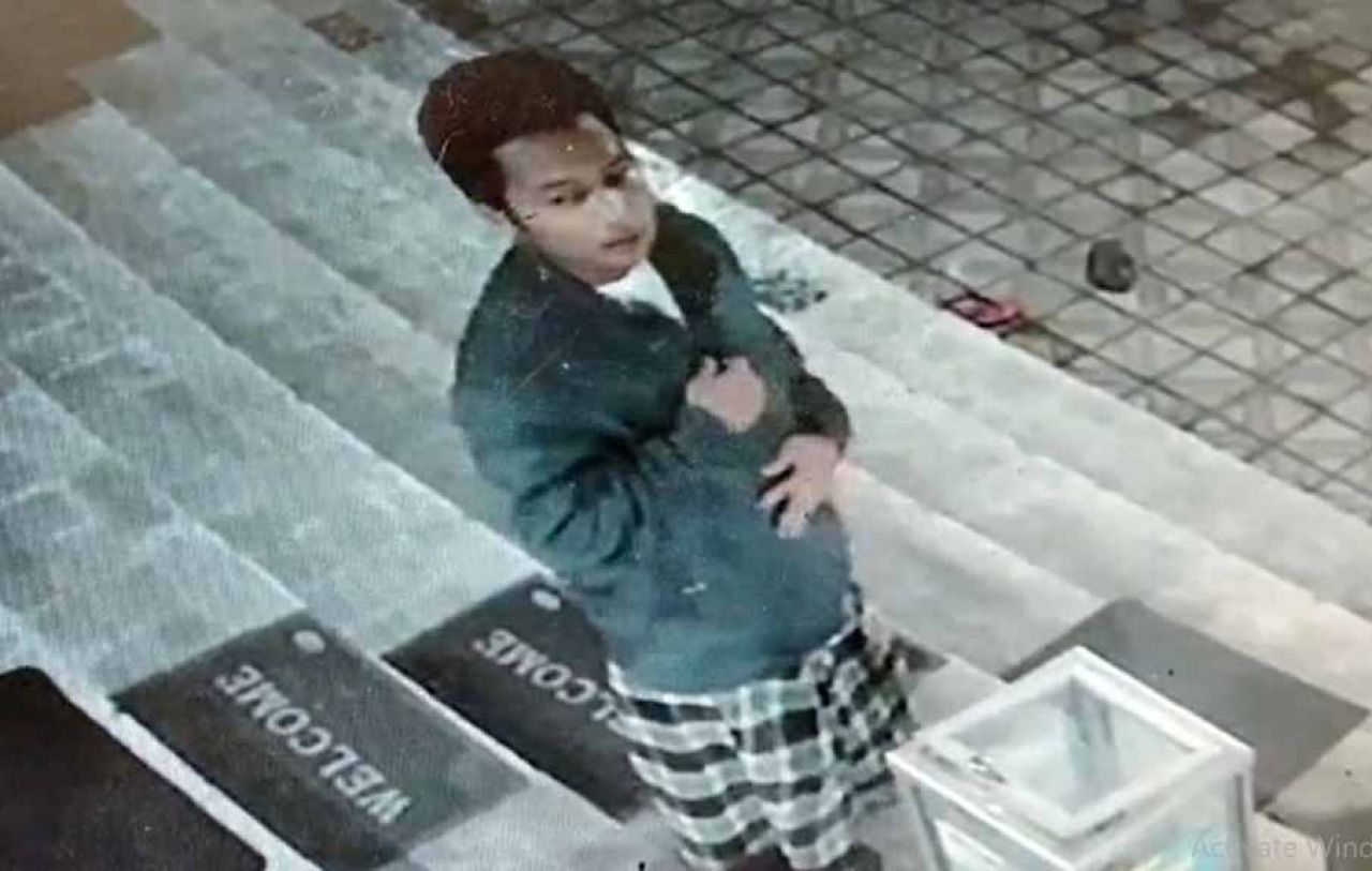 Uang Kotak Amal hingga Sepatu Jemaah Masjid di Kota Batu Dicuri, Pelaku Kabur