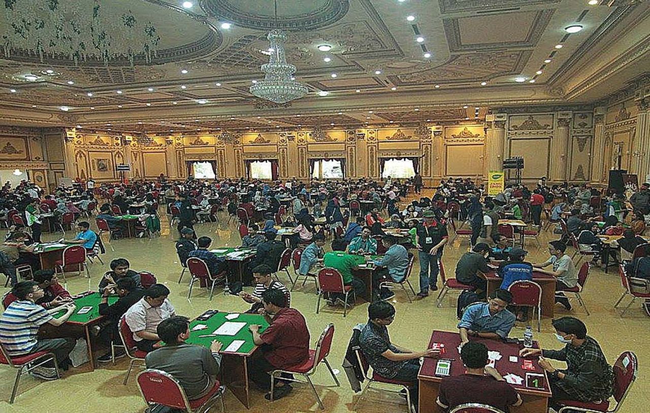Turnamen Bridge Piala Pahlawan ke-30 digelar di Hotel Utami, Sidoarjo