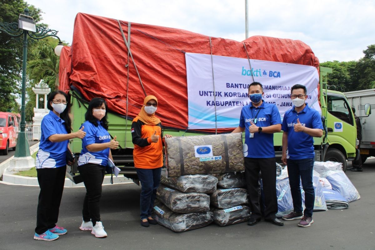 Bantuan dari BCA untuk Korban Erupsi Gunung Semeru