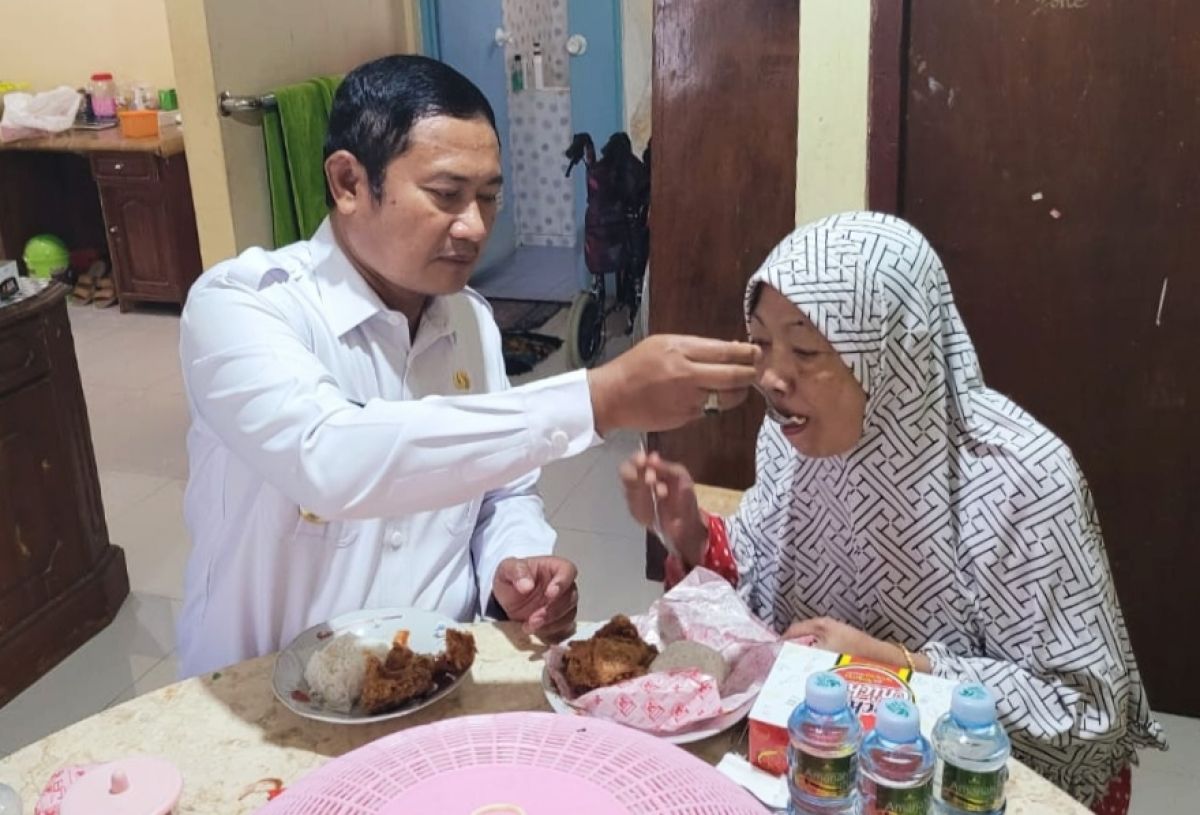 Cara Bupati dan Wabup Lamongan Peringati Momen Hari Ibu