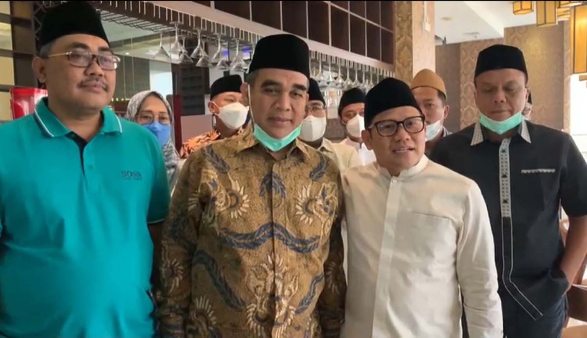 Ketua PKB Muhaimin Iskandar dan Sekjen Gerindra Ahmad Muzani sempat bertemu di Ponpes Darussa'adah Lampung Tengah (Foto: Ni'am Kurniawan/jatimnow.com)