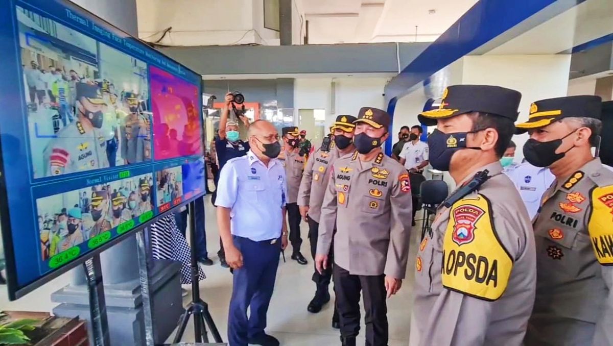 Irwasum Polri Sidak Stasiun Gubeng Surabaya