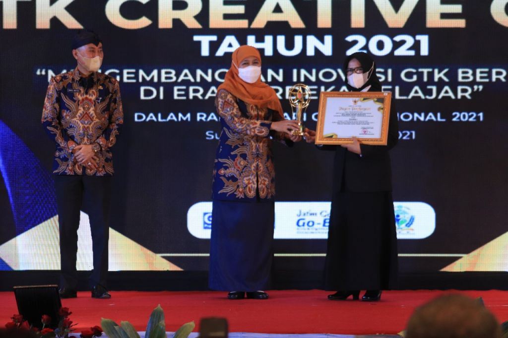 Khofifah minta perpustakaan berjalan dimaksimalkan