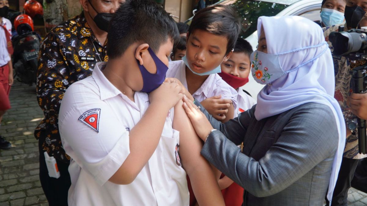 Vaksinasi Bagi Anak 6-11 Tahun di Kota Mojokerto Dimulai