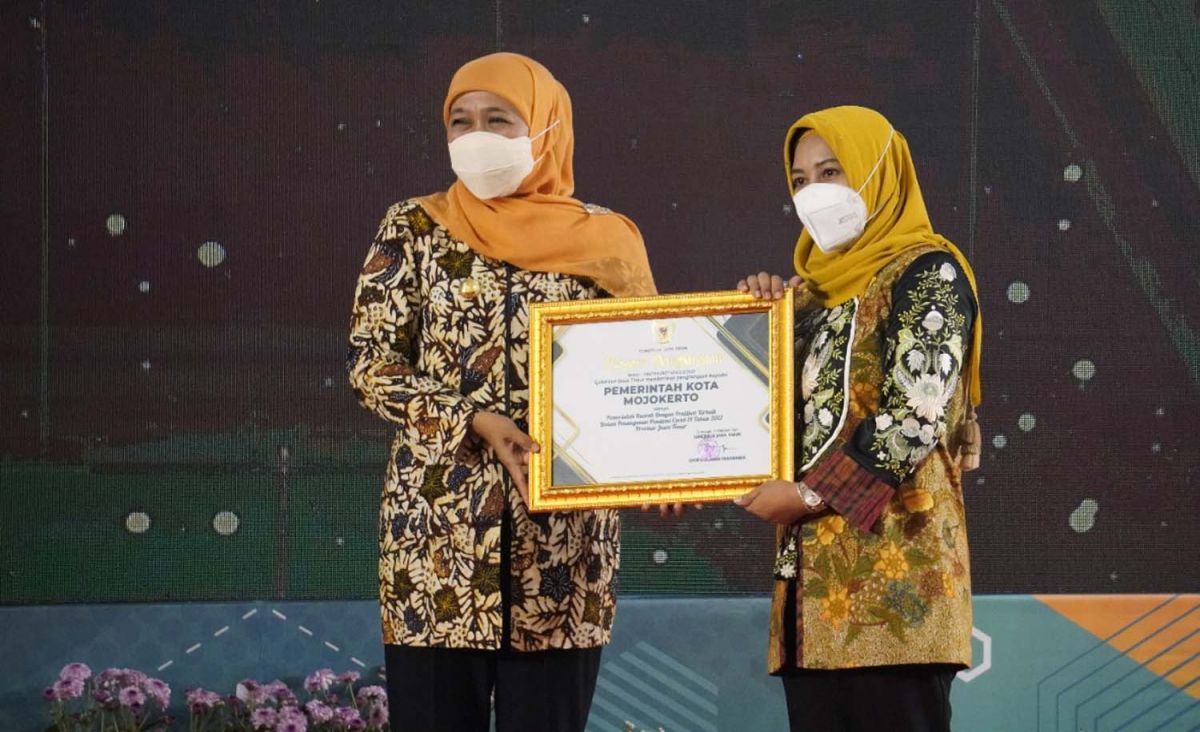 Dinkes Jatim Launching Aplikasi Buaian hingga Beri Penghargaan di Puncak HKN