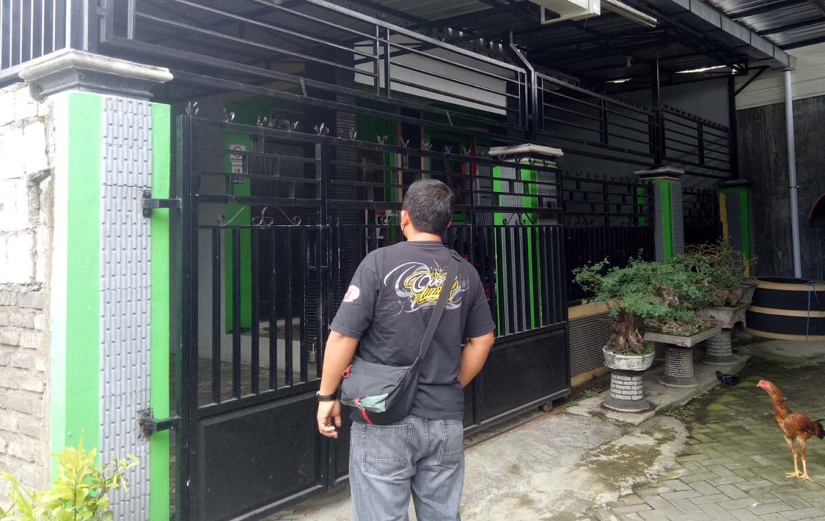 Rumah RB dan keluarganya di wilayah Pandaan, Pasuruan (Foto: Moch. Rois/jatimnow.com)