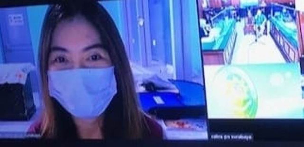 Terdakwa Linda Leo saat menjalani sidang secara virtual. (Foto: Farizal Tito/jatimnow.com)