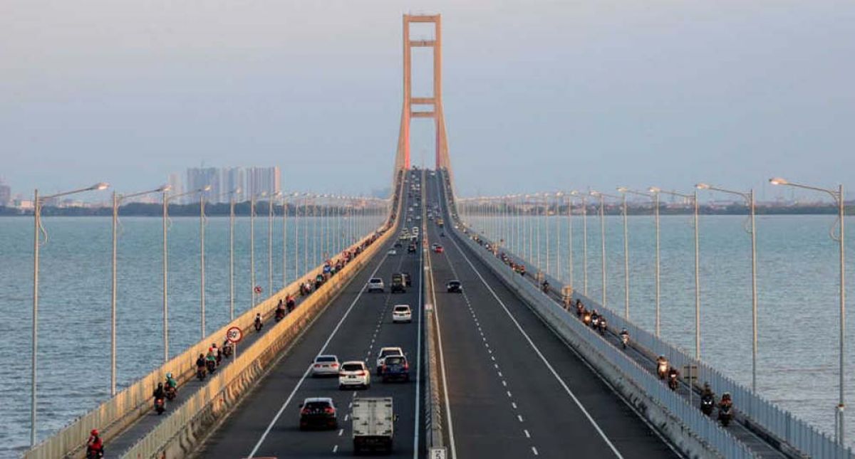 Jembatan Suramadu ditutup saat malam tahun baru. (Foto: Dok. jatimnow.com)