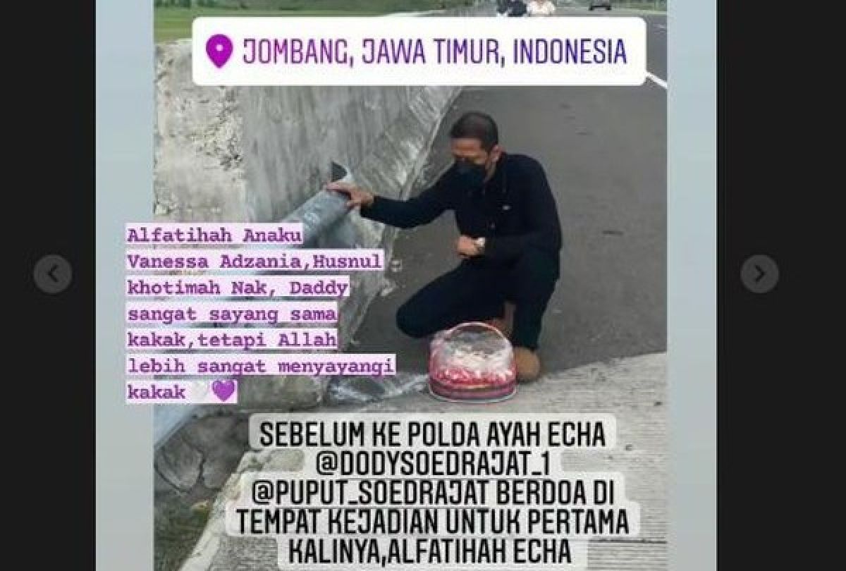 Doddy Soedrajat tabur bunga di lokasi kecelakaan Vanessa Angel. (Foto: Tangkapan Layar Instagram/jatimnow.com)