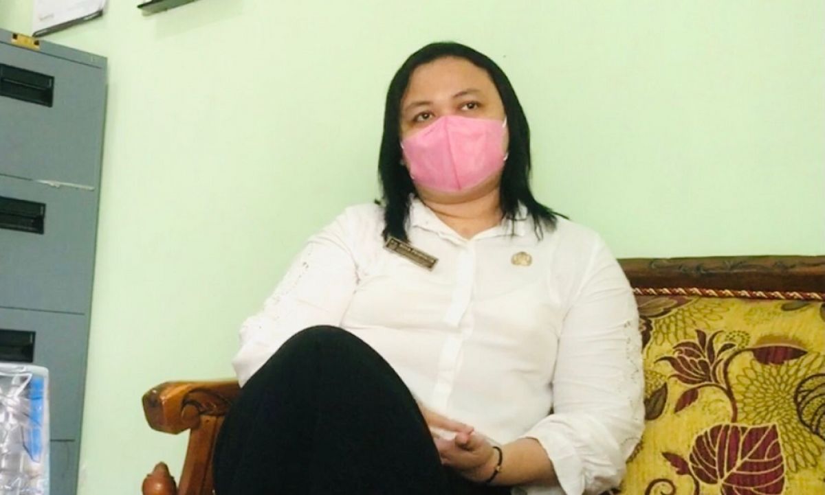 Mantan Kepala Puskesmas Gondang dr Rosa Priminita. (Foto: Lutfi for jatimnow.com)
