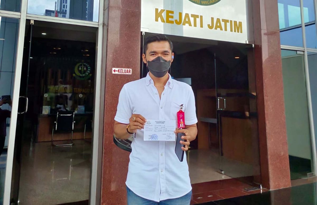 Ghufron saat mendatangi Kantor Kejati Jatim