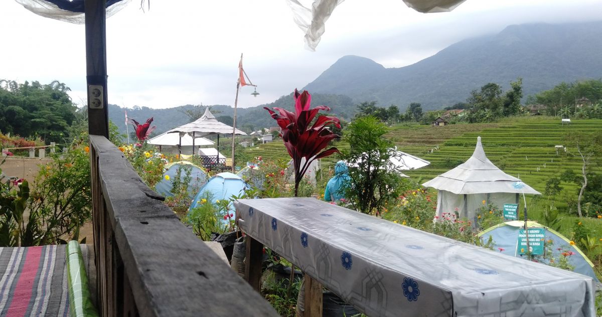 Gubuk Weringin Trawas di Kampung Brenjonk, Desa Penanggungan, Mojokerto. (Foto: Safrial Anggra/jatimnow.com)