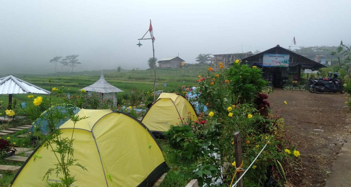 Gubuk Weringin Trawas di Kampung Brenjonk, Desa Penanggungan, Mojokerto. (Foto-foto: Safrial Anggra/jatimnow.com)