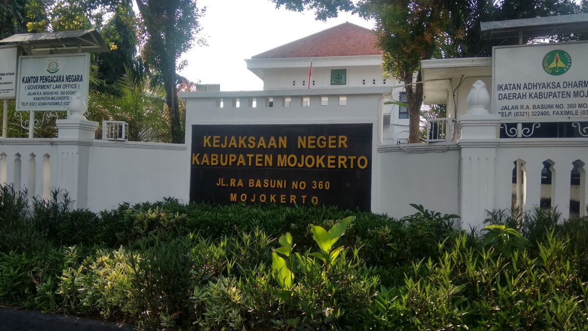 Kantor Kejaksaan Negeri Kabupaten Mojokerto. (Foto: Achmad Supriyadi/jatimnow.com)