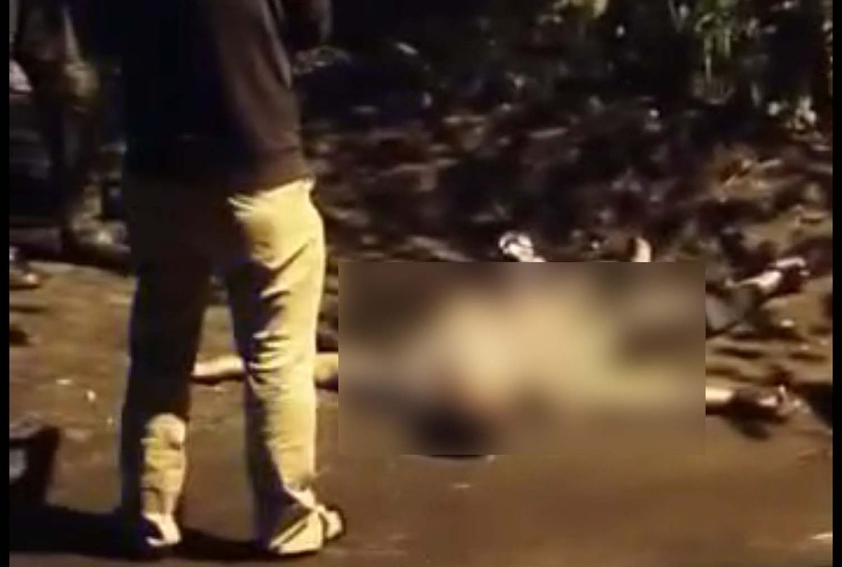 Alex Yuli Hantoro saat berpura-pura jadi korban begal (Foto: Tangkapan layar video viral)