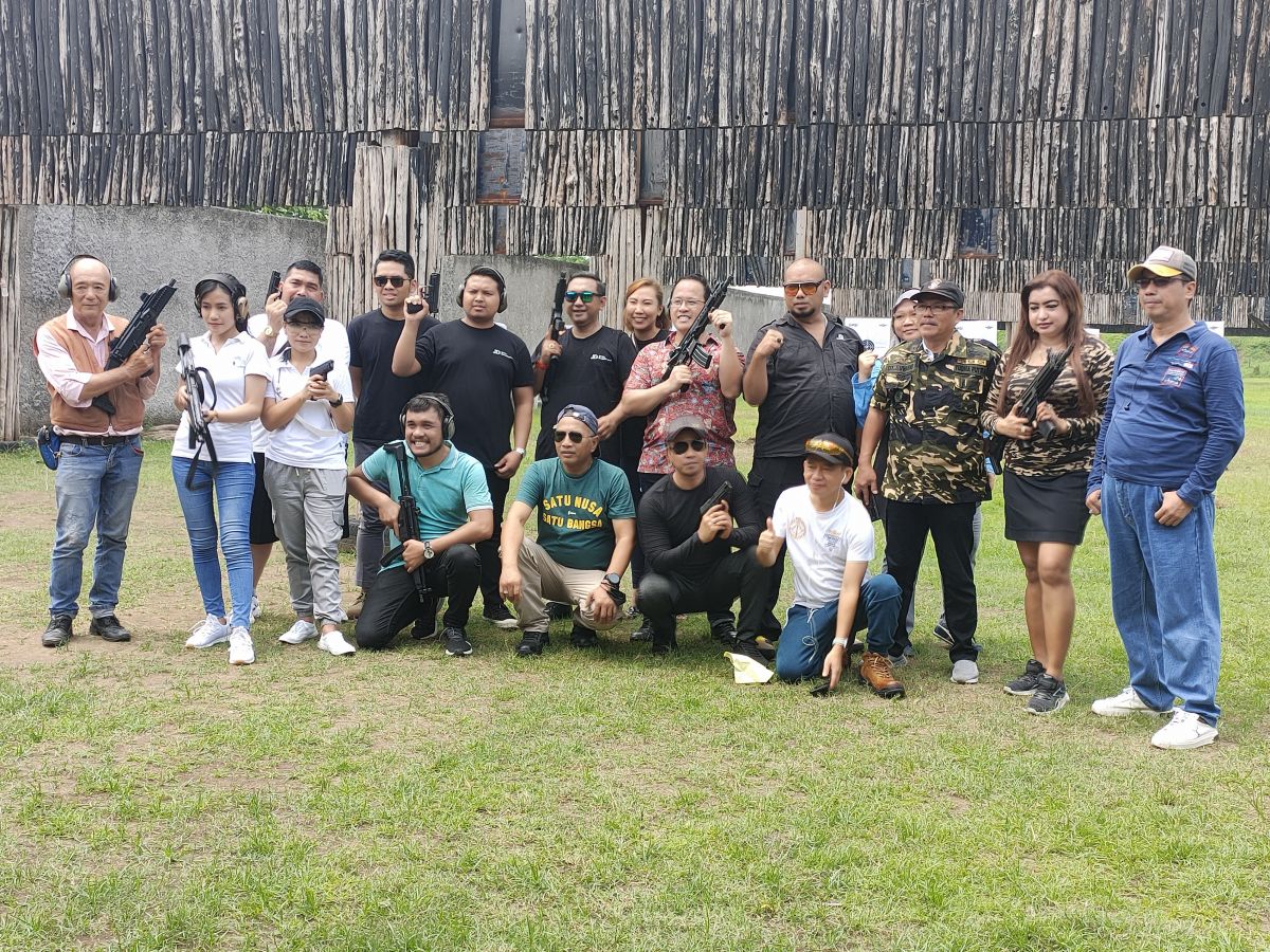 Komunitas Shooting Club Advokat Indonesia (Sakti) olahraga menembak dan ajang silaturahmi. (Foto-foto: Sakti for jatimnow.com)