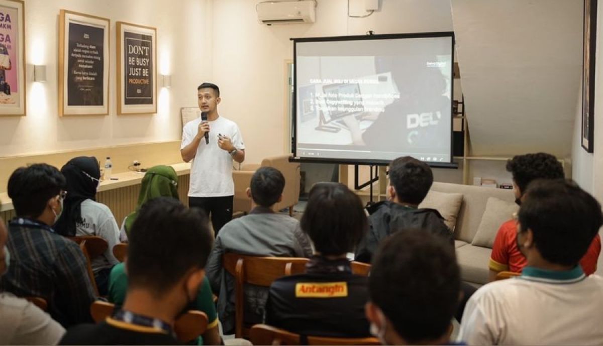 Pengusaha muda Surabaya, Tom Liwafa. (Foto: Instagram @tomliwafa/jatimnow.com)