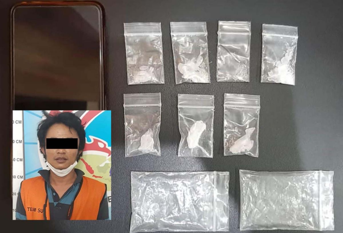 Kolase tukang giling pentol bakso dan sabu yang hendak diedarkannya di Surabaya (Foto: Satresnarkoba Polrestabes Surabaya)