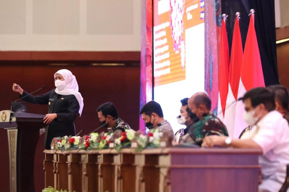 Rakor Penanganan Covid 19 dan Kedatangan PMI yang digelar Forkopimda Jatim (Foto: Humas Pemprov Jatim)