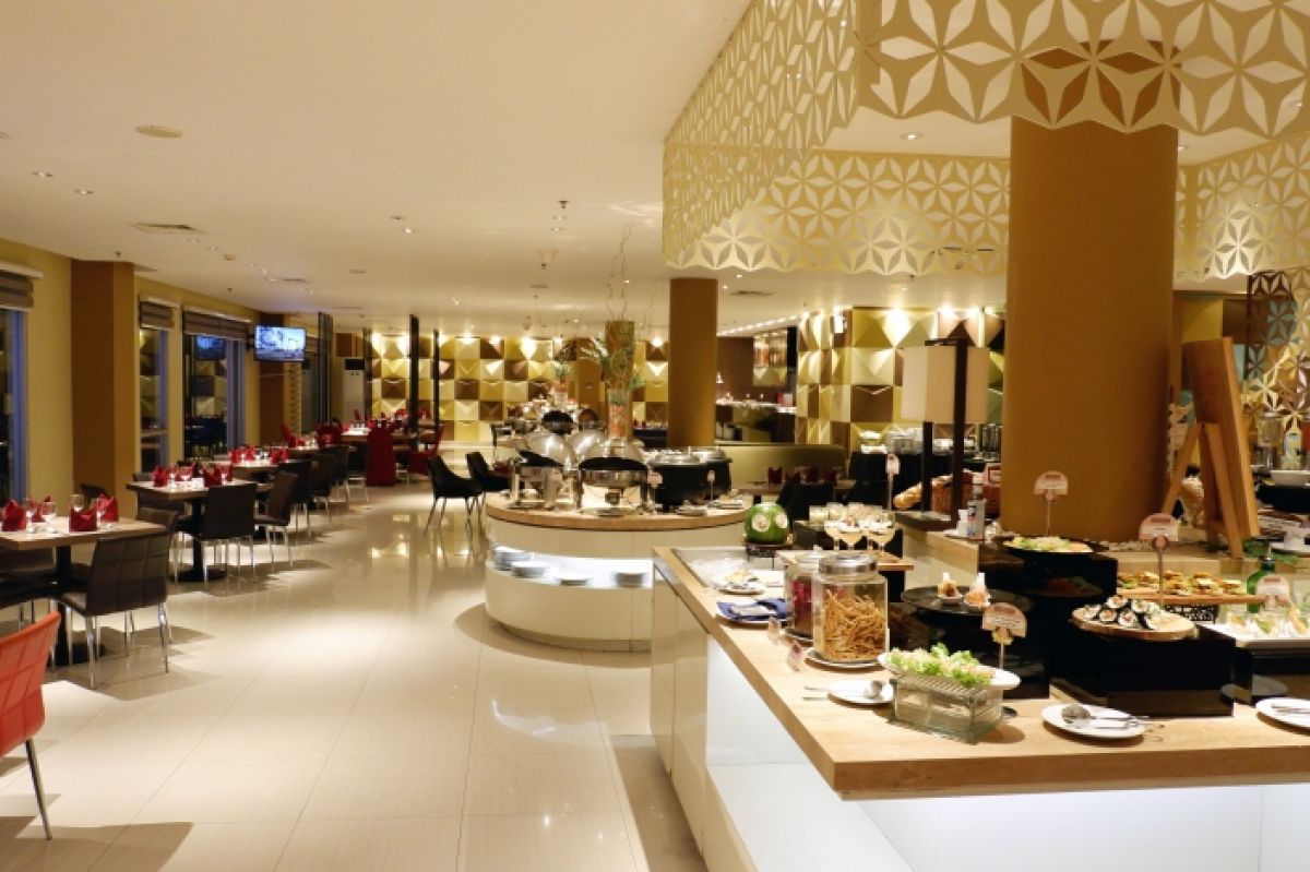Crown Prince Hotel Surabaya menyajikan "Meet and Lunch" bagi mereka yang ingin menikmati kuliner enak di lokasi tengah kota yang nyaman. (Foto: Crown Prince Hotel Surabaya/jatimnow.com)
