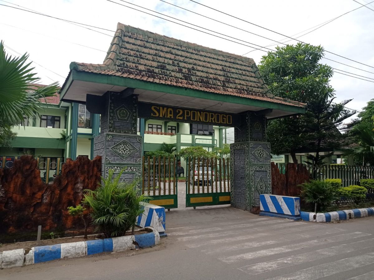 Siswa Terkonfirmasi Covid-19, Pembelajaran 2 SMA di Ponorogo Kembali Daring
