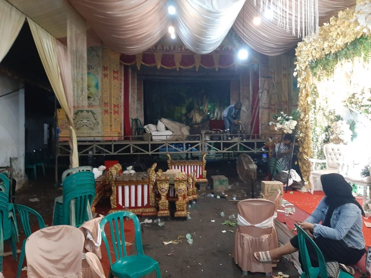 Pertunjukan Janger di Purwoharjo Banyuwangi Dibubarkan Satgas Covid-19