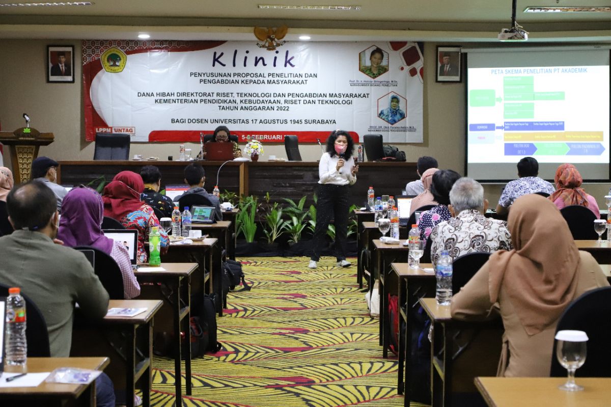 Tingkatkan Penerima Hibah, Untag Surabaya Gelar Klinik Penyusunan Proposal