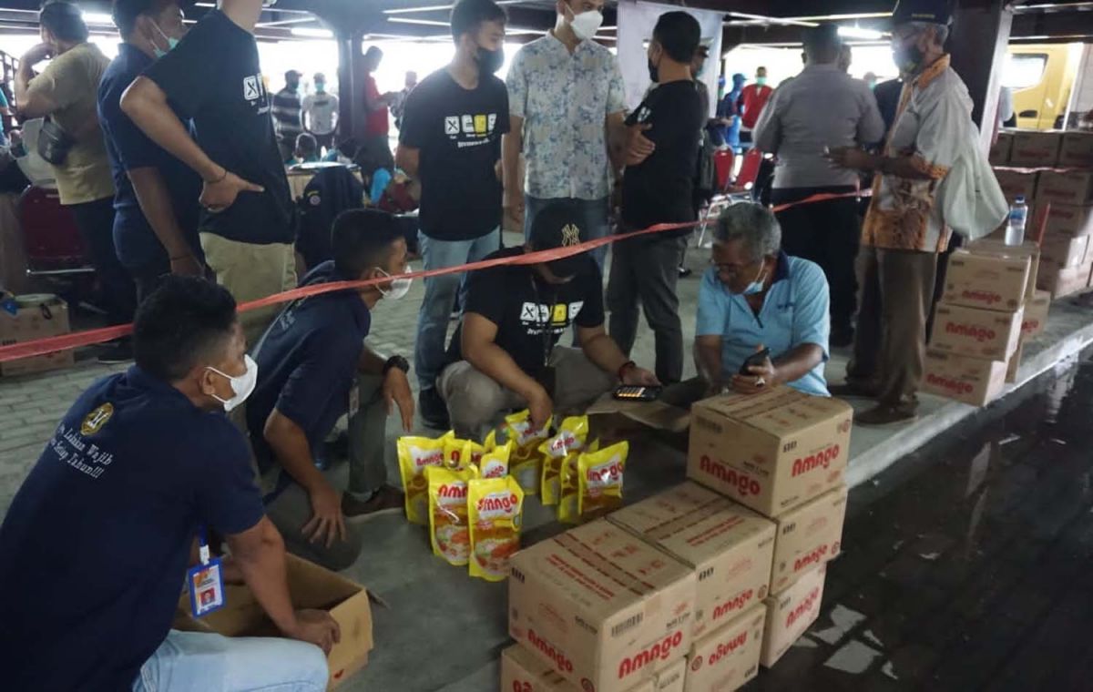 Operasi pasar minyak goreng yang digelar Pemkot Mojokerto (Foto-foto: Diskominfo Kota Mojokerto for jatimnow.com)