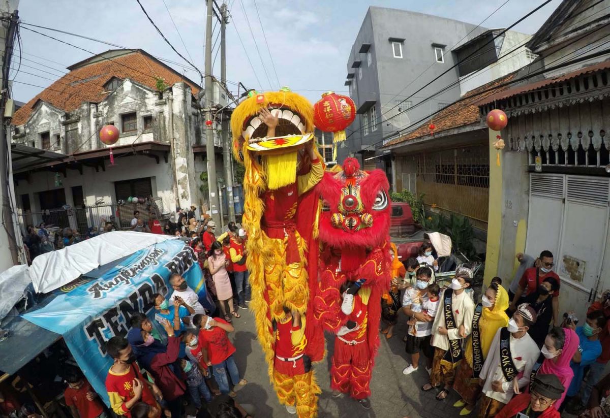 Foto: Meriahnya Perayaan Imlek 2022 di Kampung Pecinan Tambak Bayan Surabaya