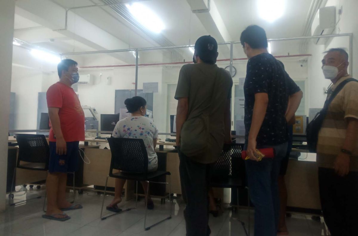 Protes penghuni Apartemen Puncak CBD Surabaya (Foto-foto: Zain Ahmad/jatimnow.com)